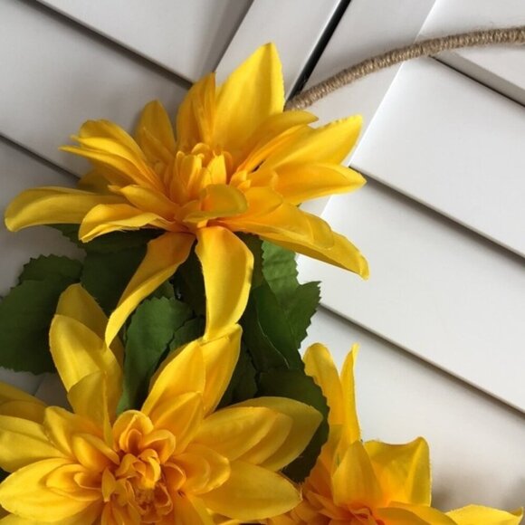 Yellow Dahlia Flower Leaf Floral Decor Hawaiian Sunshine Twine Tweed Hoop Wreath - Picture 3 of 4